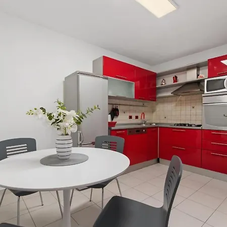 Apartament At Vintiana Pula